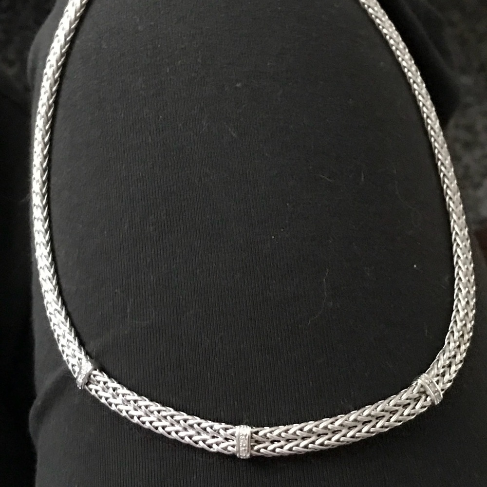 ..Diamond accent 14kt gold mesh choker WOW
